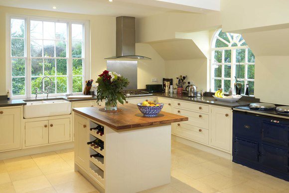 Windsor Bespoke Fitted Kitchens