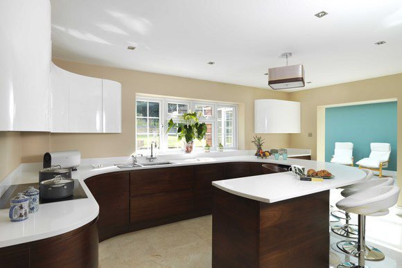 Walnut Veneer High Gloss Bespoke Fitted Kitchen