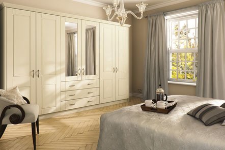 Surrey Alabaster Bespoke Fitted Bedrooms