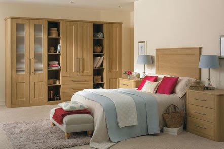 Cambridge Lissa Oak Bespoke Fitted Bedrooms