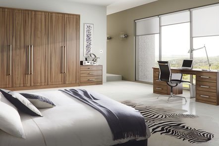 Ashford Tiepolo Light Walnut Bespoke Fitted Bedroo