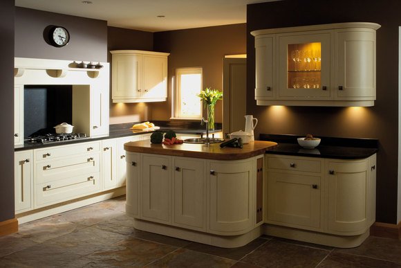 Regent Craft In-frame Bespoke Fitted Kitchen