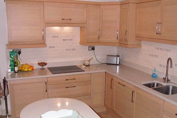 Classic Drift Wood Oak with Cream Quartz Bespoke Fitted Kitchen