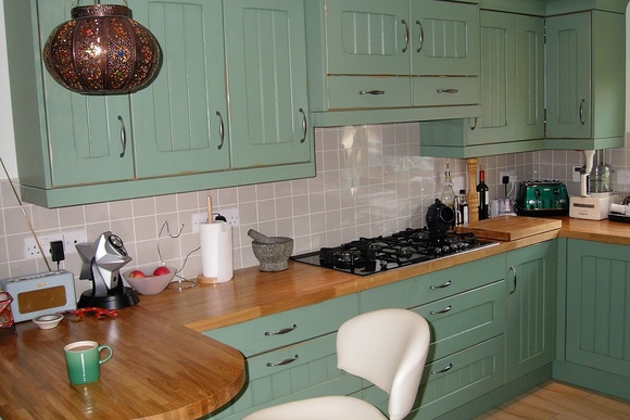 Fern Green Lambris with Block Oak Bespoke Fitted Kitchen