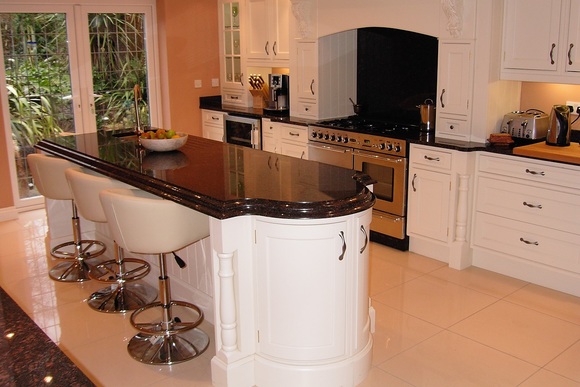 Ivory Brooklyn with Tan Quartz Bespoke Fitted Kitchen