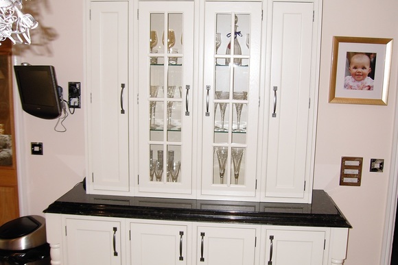 Traditional White Shaker with Emerald Pearl Granite Bespoke Fitted Kitchen