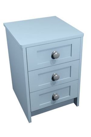 Cabinets & Chests of Drawers