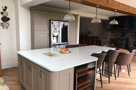 Truffle painted shaker fitted kitchen