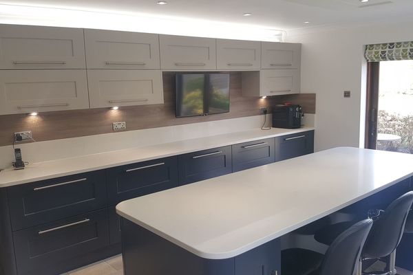 Carbon and grey Monarch shaker fitted kitchen with TV