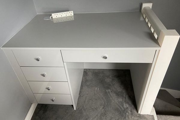 High gloss grey fitted desk
